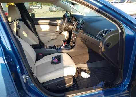 2020 Chrysler 300 Touring L from USA, damaged, VIN 2C3CCAAG0LH242474